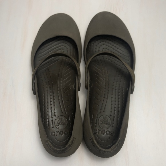 Women’s Crocs Flats Size 9 - Picture 4 of 5